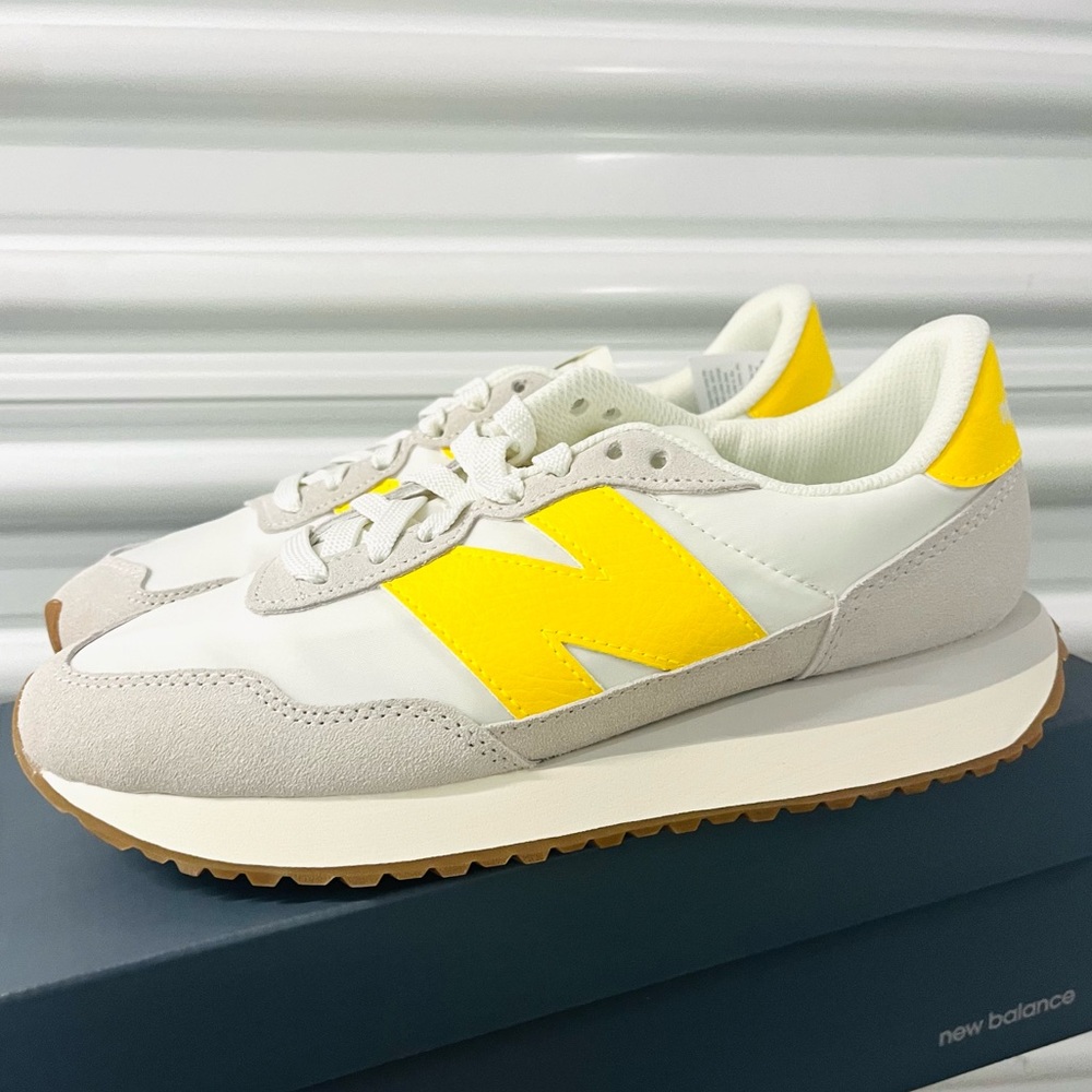 NEW New Balance 237 Casual Women's Sneakers Shoes White Yellow various sizes - Picture 10 of 12